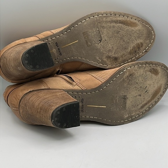 Dolce Vita Women’s 10 Side Zip Camel Perforated ankle bootie Coastal Cowgirl - Picture 7 of 12